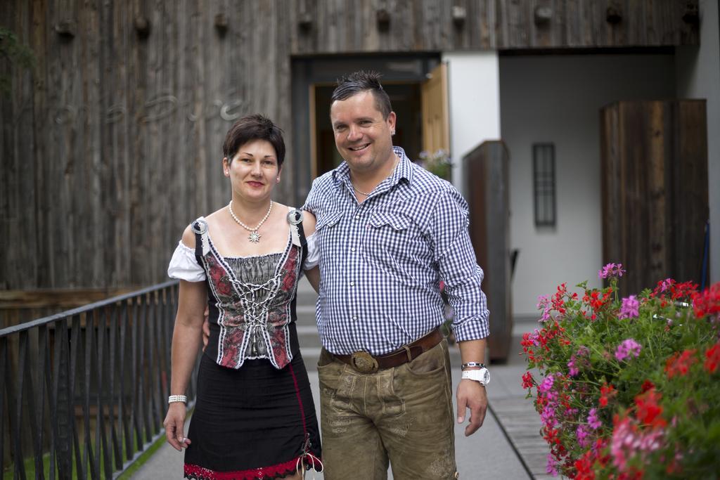 Alfonsstueberl - Ferienwohnungen & Restaurant Innervillgraten Εξωτερικό φωτογραφία