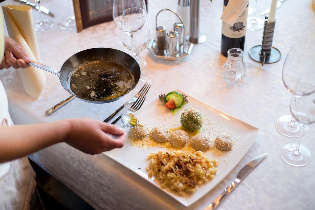 Alfonsstueberl - Ferienwohnungen & Restaurant Innervillgraten Εξωτερικό φωτογραφία